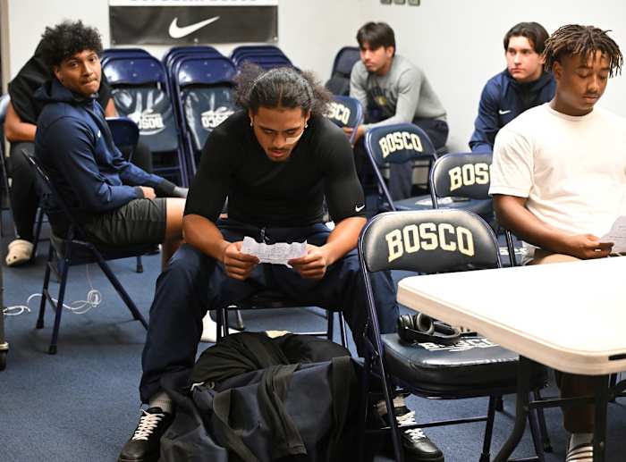 Mater Dei vs St John Bosco October 13, 2023 Photo-Heston Quan01